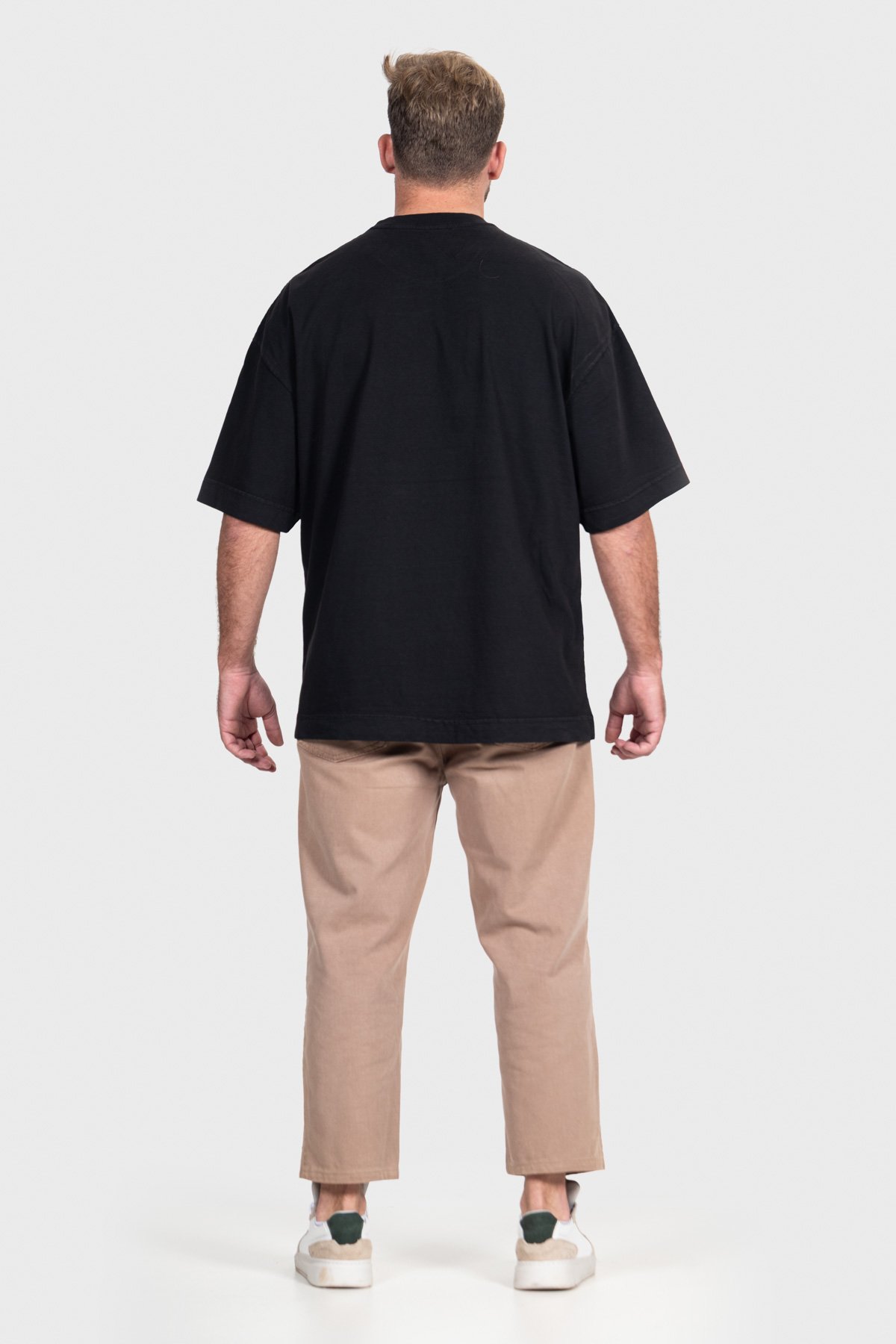 Camiseta Oversized Ample Básica | Preta Brand Liso - Imagem 3