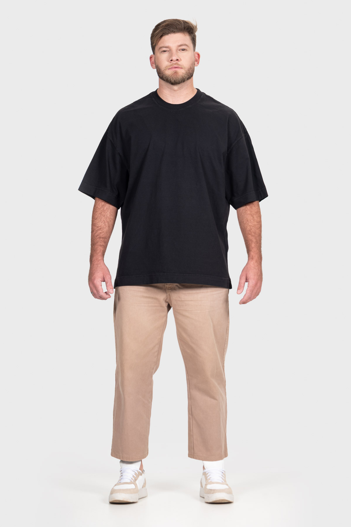 Camiseta Oversized Ample Básica | Preta Brand Liso