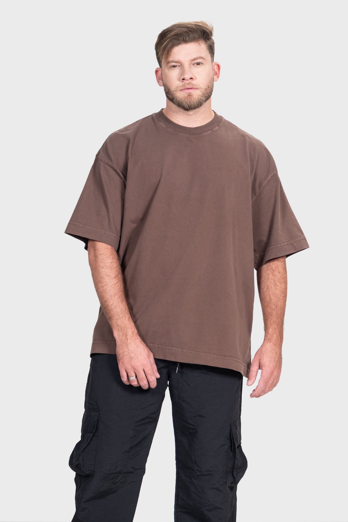 Camiseta Oversized Ample Básica | Marrom Brand Liso - Imagem 10
