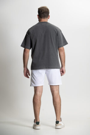 Bermuda shorts Dry-FIT Tech Comfort masculina branca, ideal para atividades esportivas e uso casual.