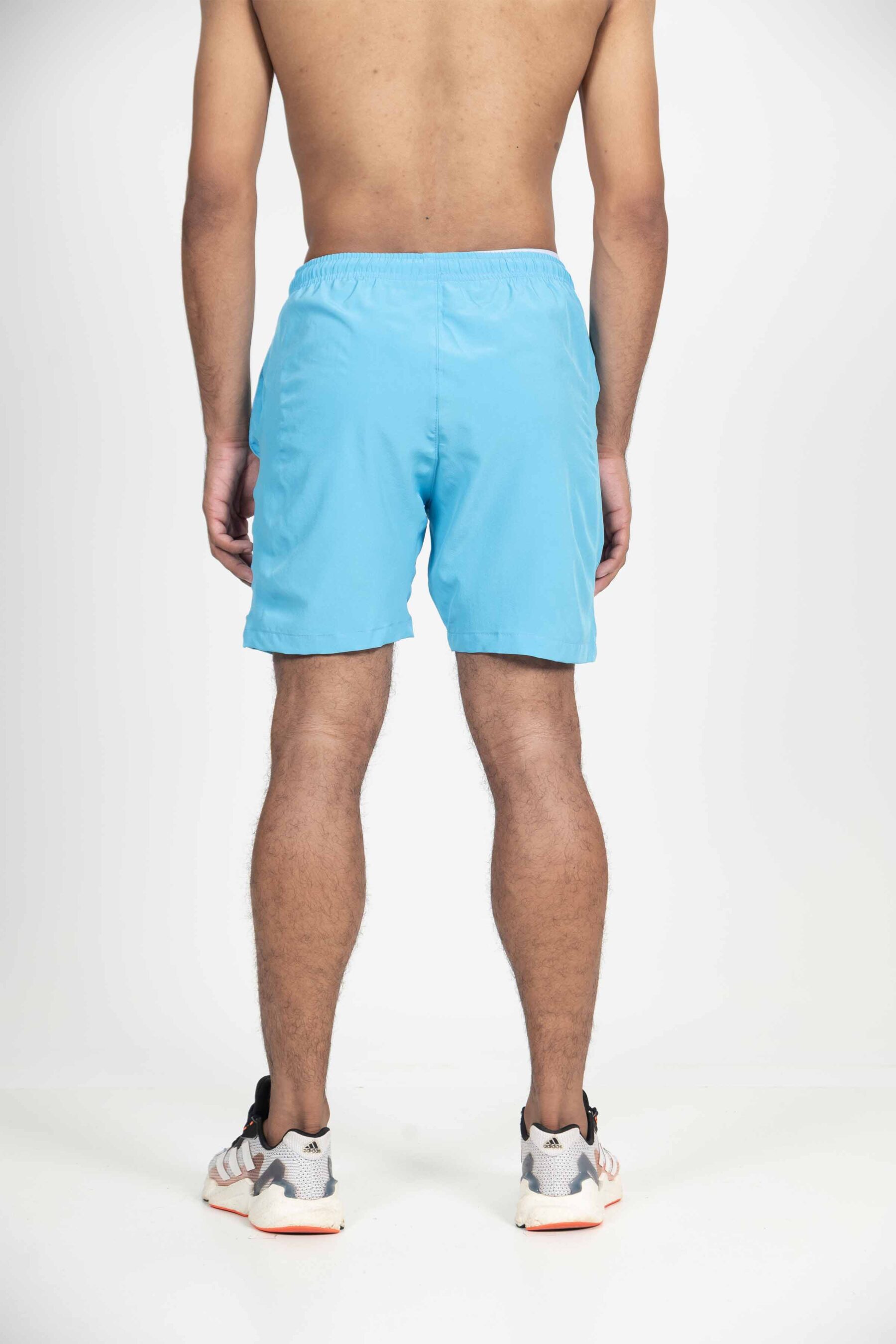 Bermuda shorts Dry-FIT Tech Comfort masculina azul turquesa, ideal para atividades esportivas e uso casual.
