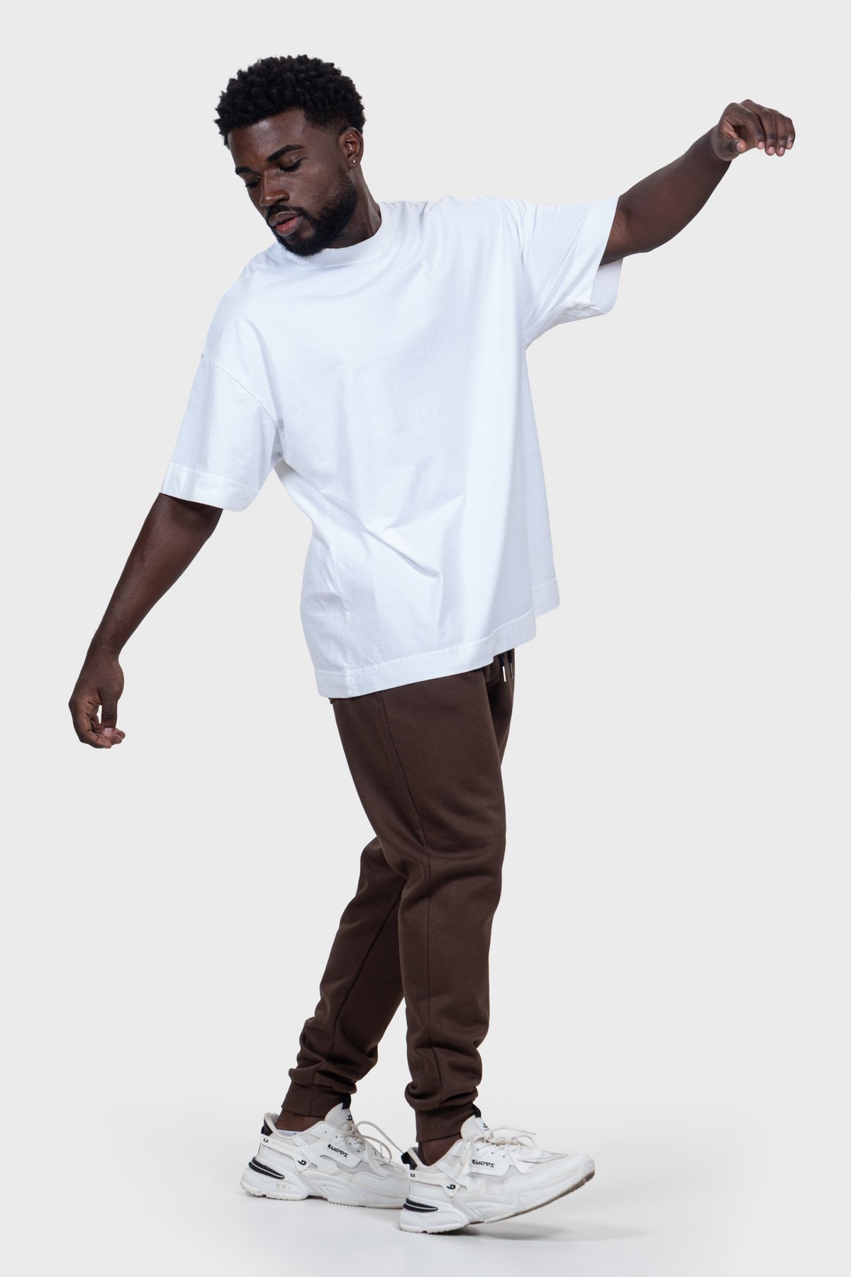 Camiseta Oversized Ample Básica | Off White Brand Liso - Imagem 5