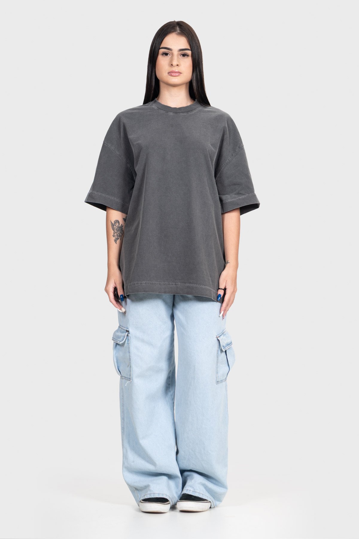 Camiseta Oversized Ample Básica | Chumbo Brand Liso