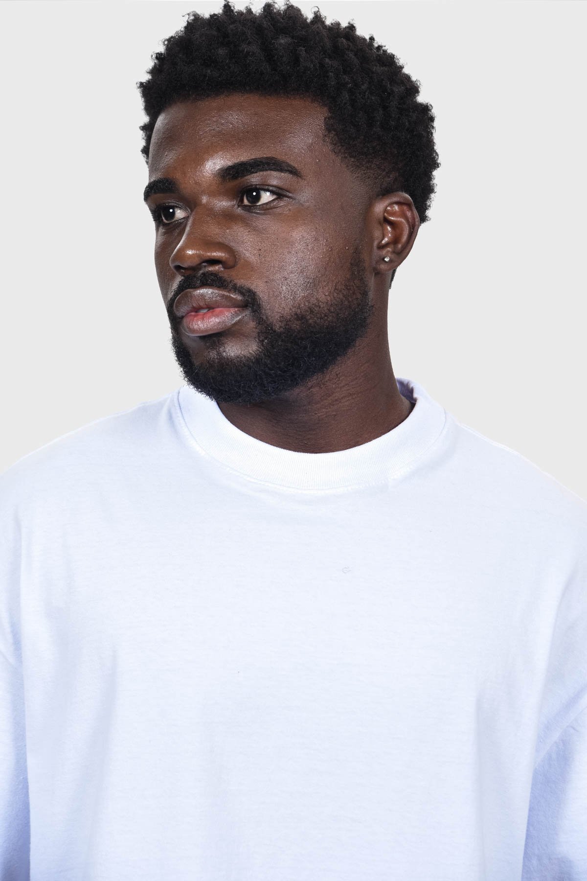 Camiseta Oversized Everyday Básica | Branca Brand Liso - Imagem 9