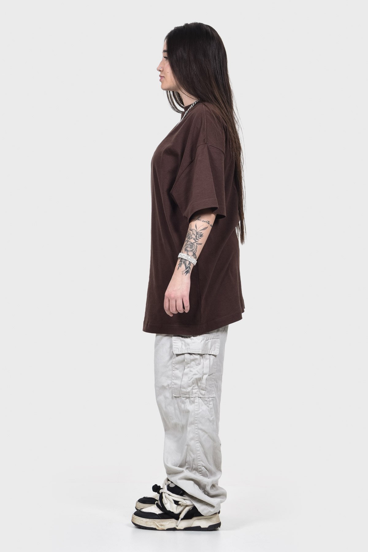 Camiseta Oversized Everyday Básica | Marrom Brand Liso - Imagem 7