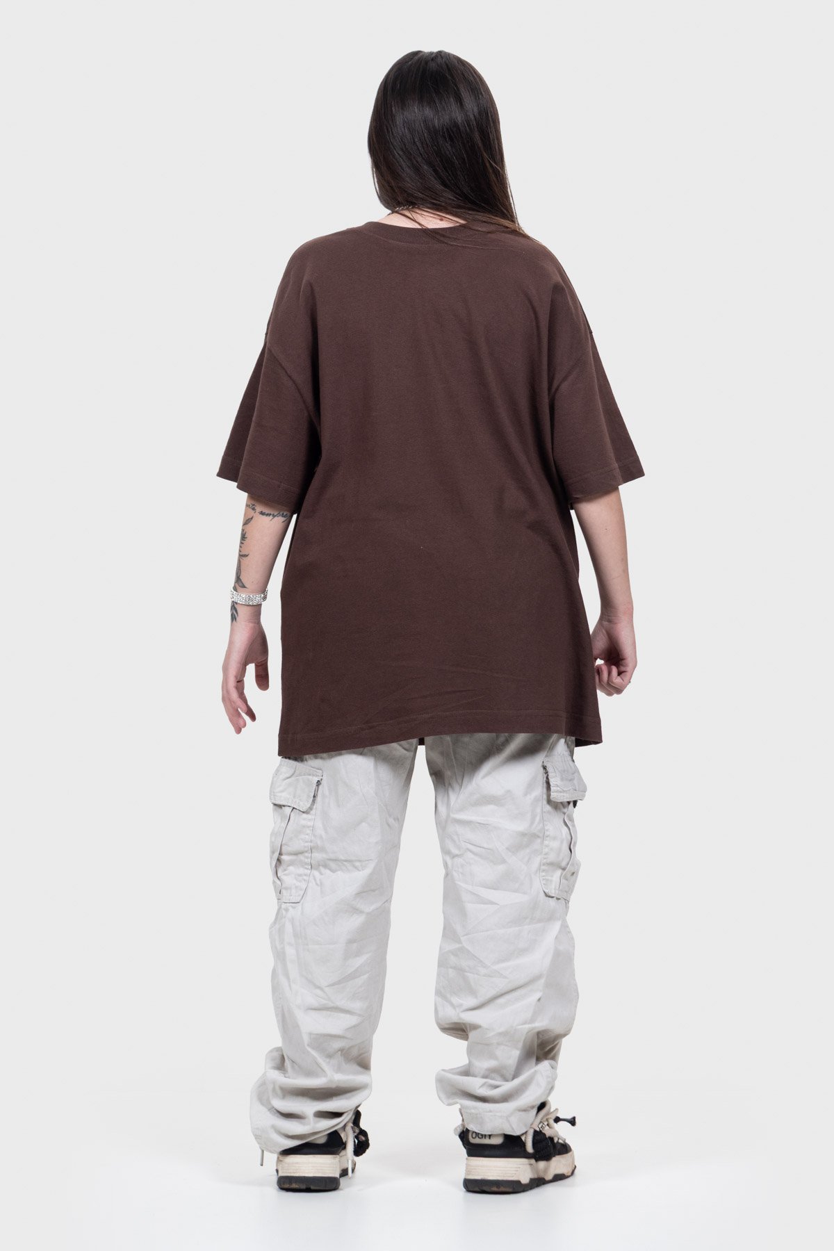 Camiseta Oversized Everyday Básica | Marrom Brand Liso - Imagem 8