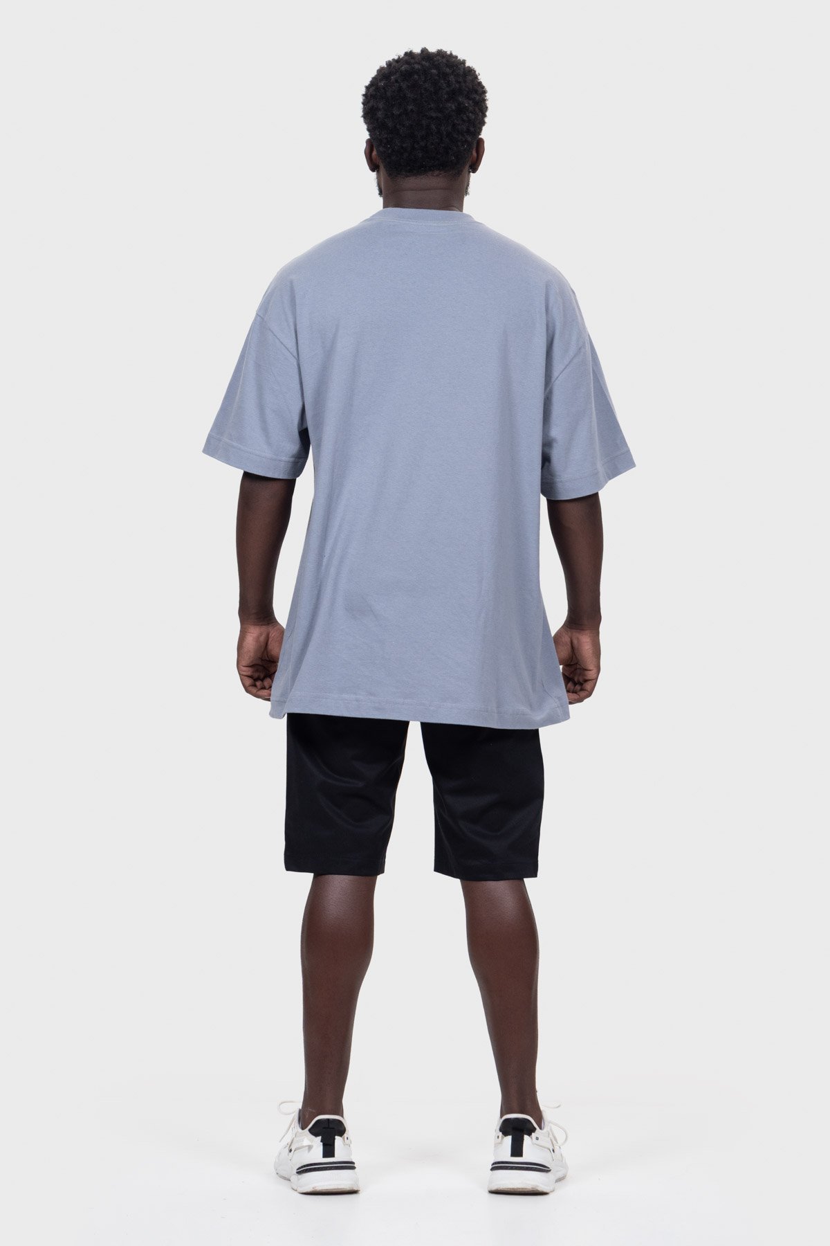 Camiseta Oversized Everyday Básica | Cinza Brand Liso - Imagem 3