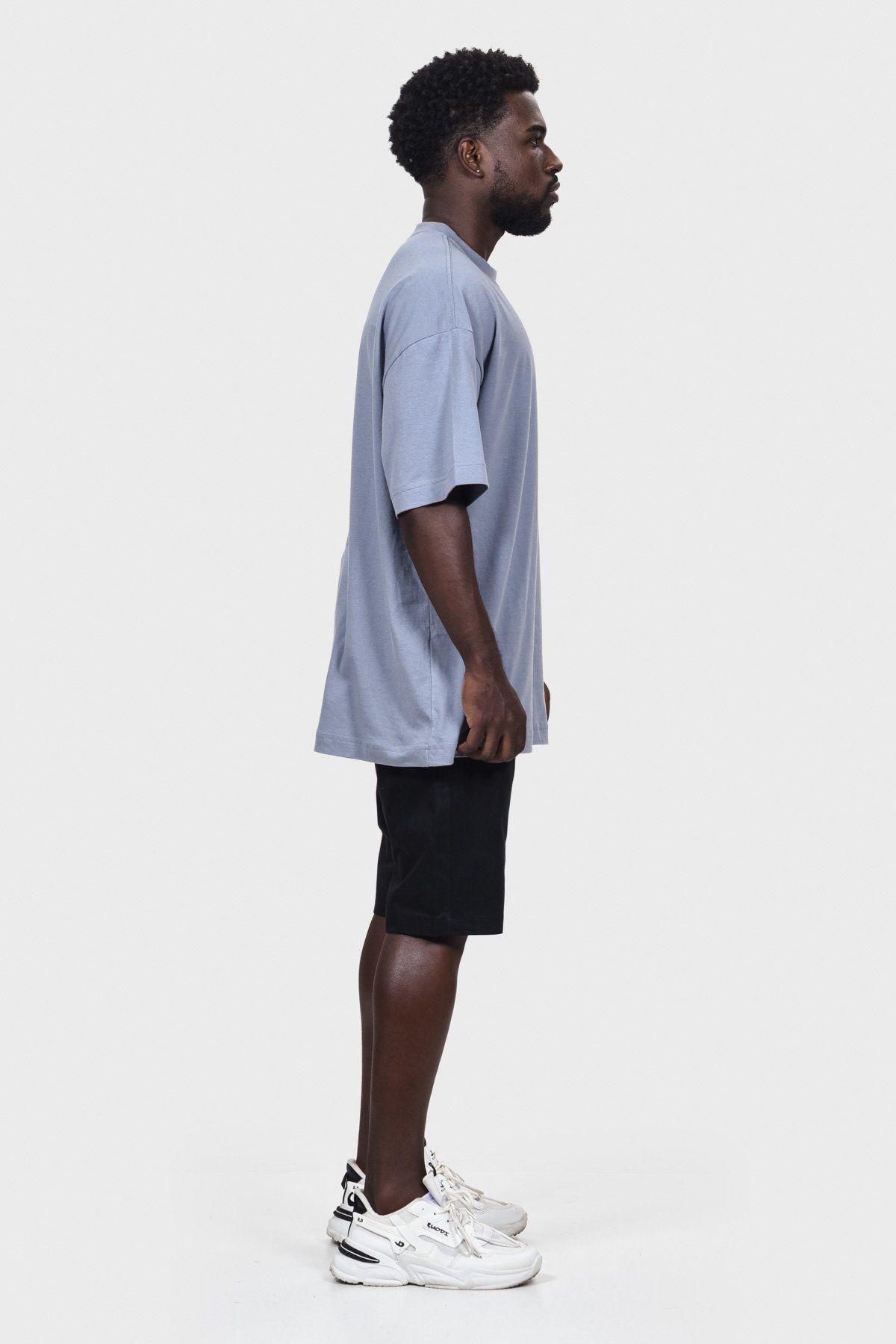 Camiseta Oversized Everyday Básica | Cinza Brand Liso - Imagem 4