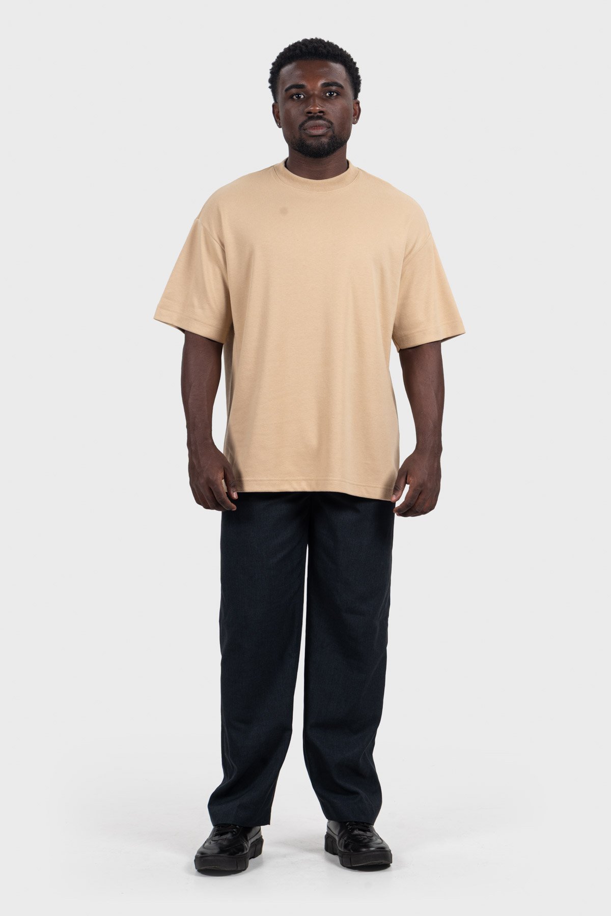 Camiseta Oversized Everyday Básica | Bege Camel Brand Liso