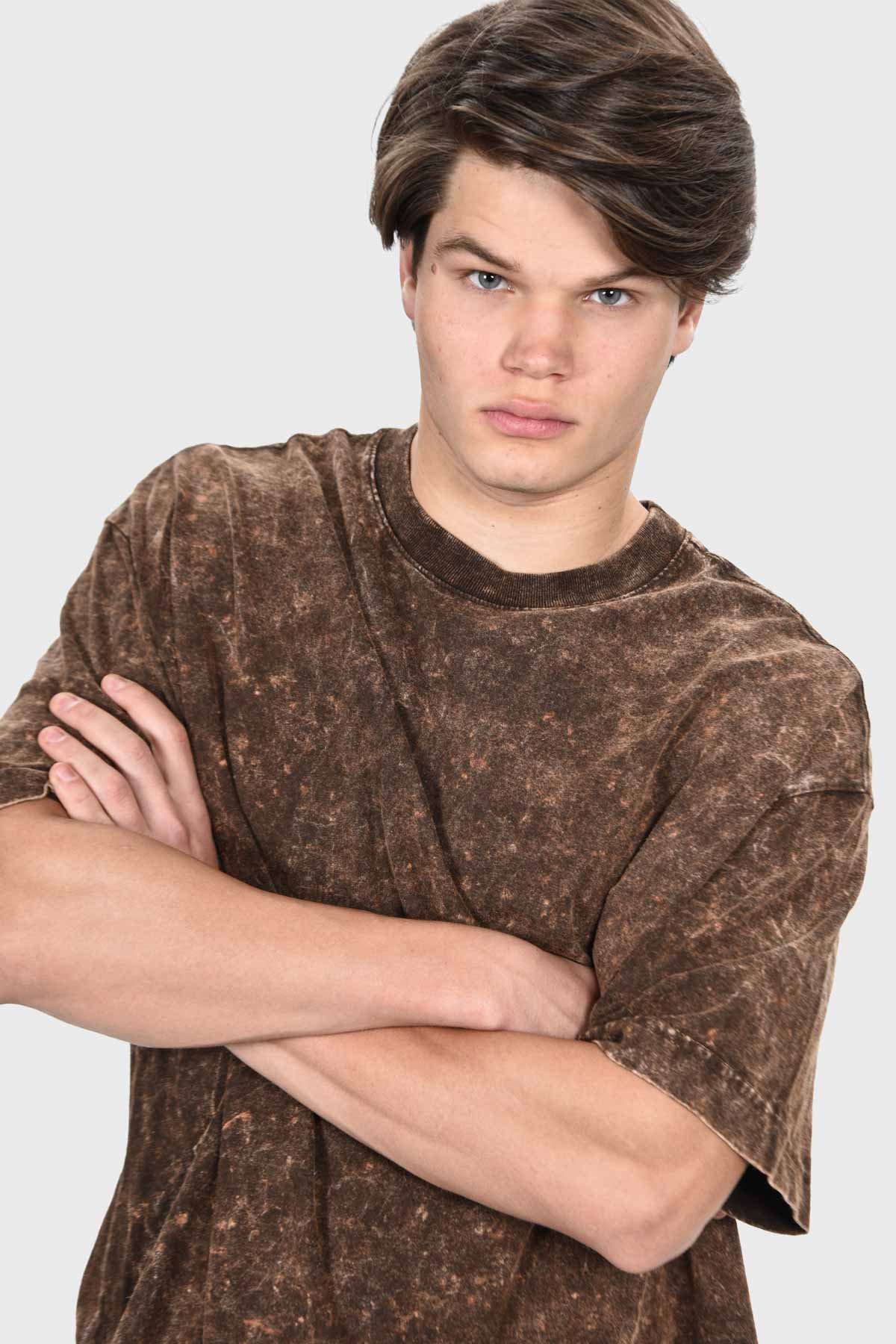 Camiseta Oversized Burn Básica | Marrom Mármore Brand Liso - Imagem 6